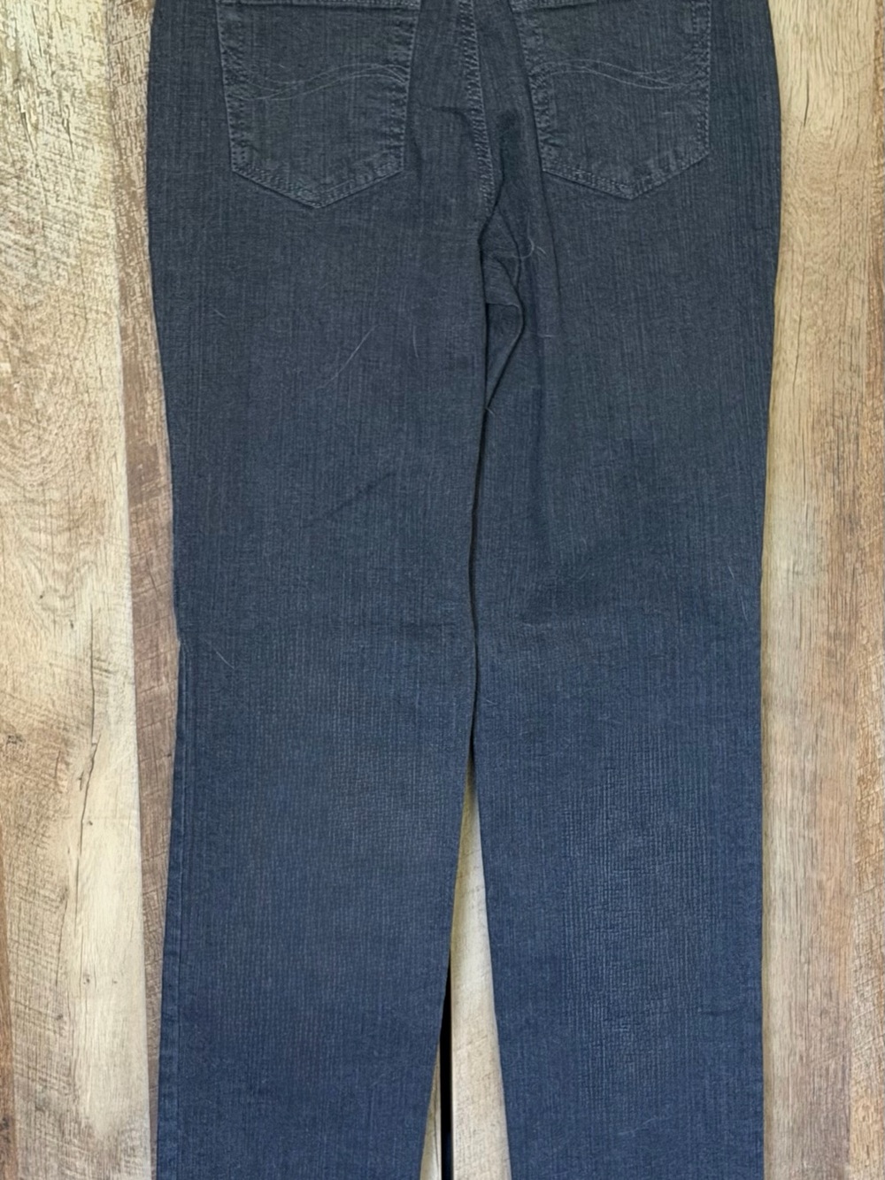 NWT Women’s Black Straight-Leg Jeans - Picture 9 of 12